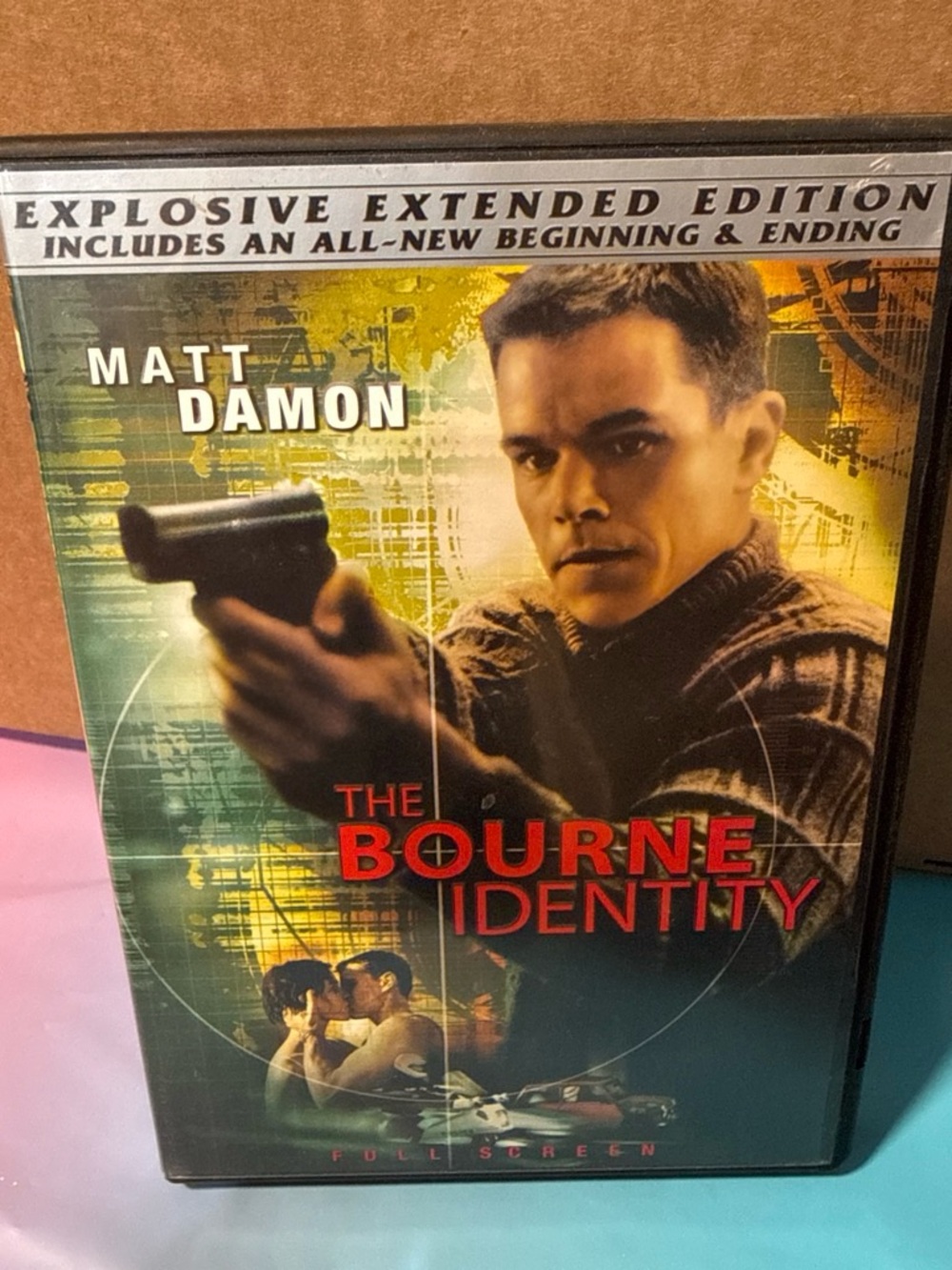 The Bourne Identity DVD - Matt Damon - Green/Red Cover